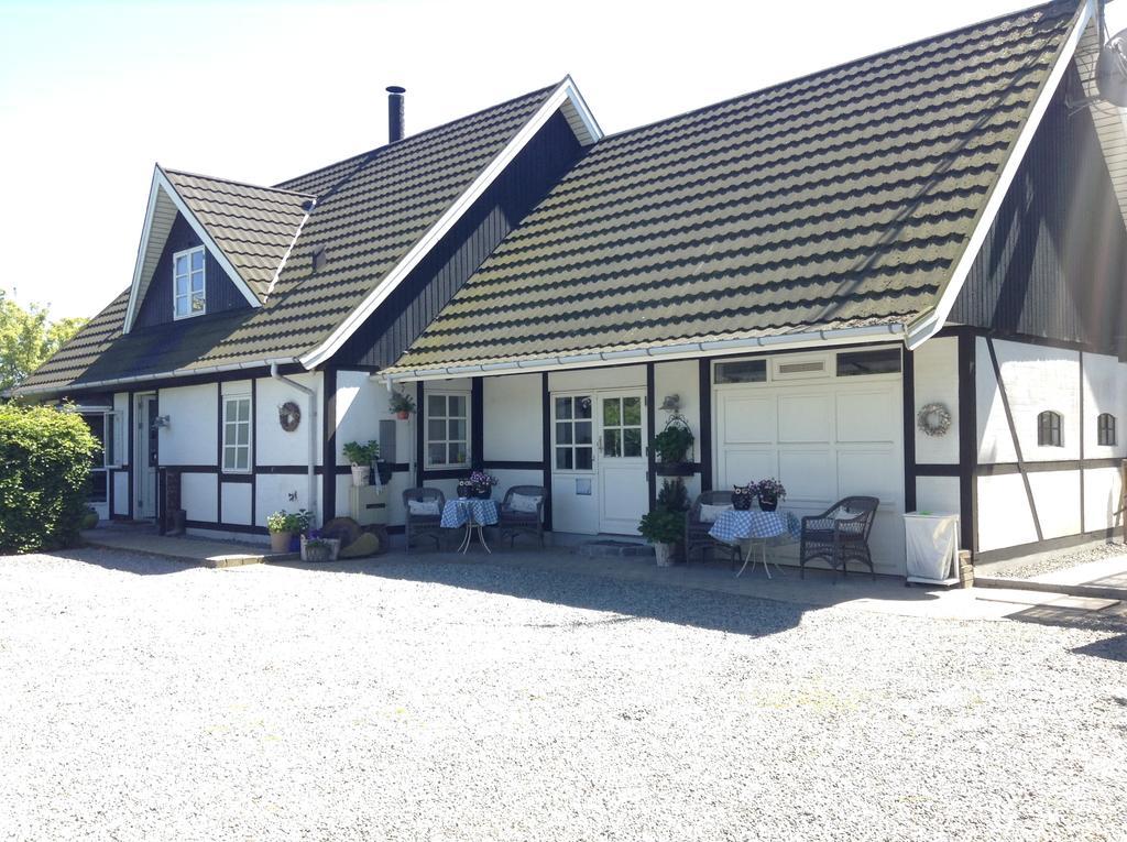 Piccobello Bed & Breakfast Valloby Koge Exterior photo
