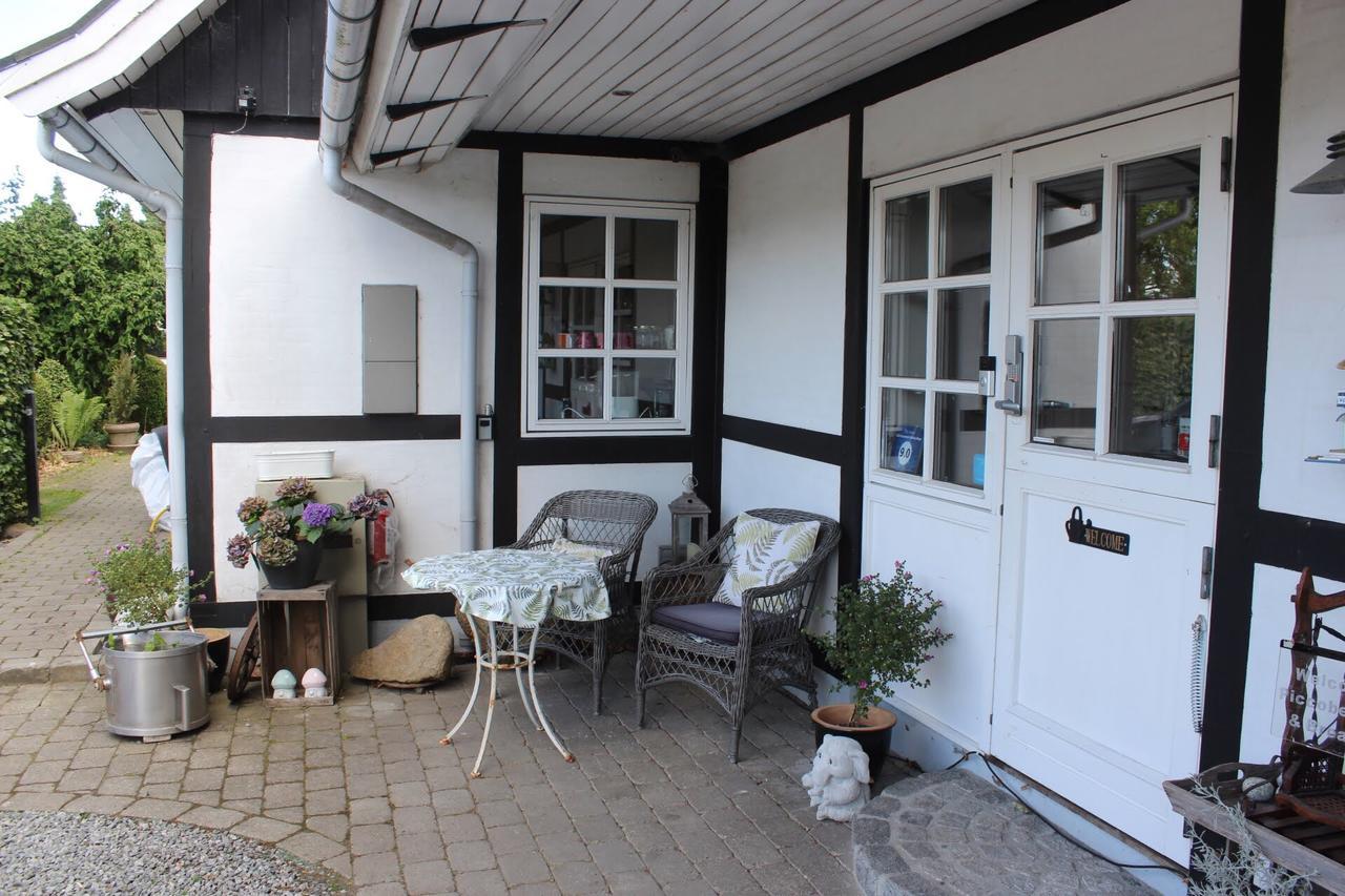 Piccobello Bed & Breakfast Valloby Koge Exterior photo